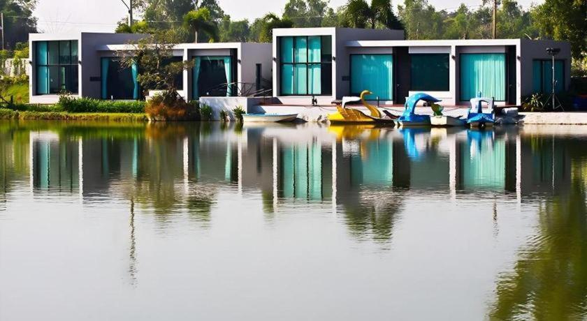 Thaiasia Goldensea Resort Phra Nakhon Si Ayutthaya Exterior foto